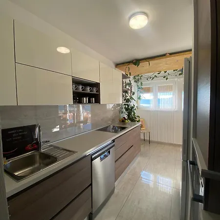 Step 2 Sky * Spalato