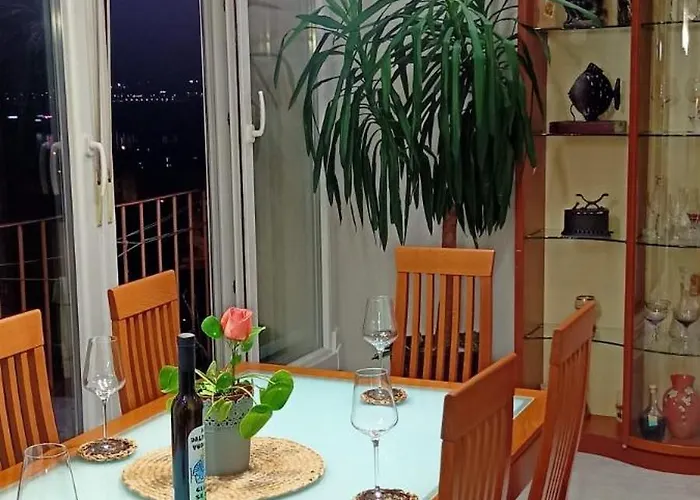 Step 2 Sky Διαμέρισμα